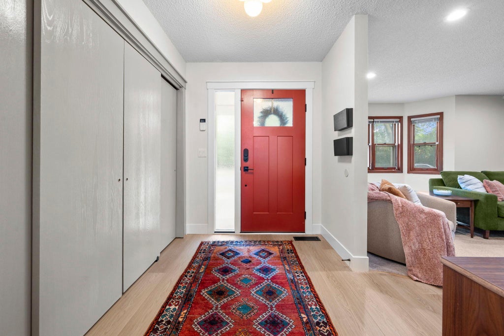 Photo of 235 Kent Street, Saint Paul, MN 55102 (MLS # 7134349)