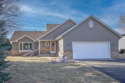 624 W Sartell Street, Sartell, MN 56377 - #: 6683052