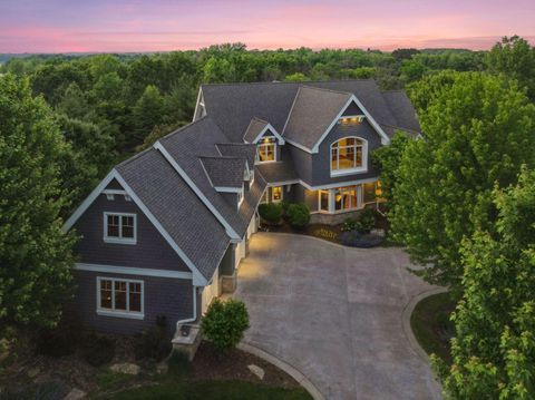 Tiny photo for 9726 Whistling Valley Road, Lake Elmo, MN 55042 (MLS # 7005823)