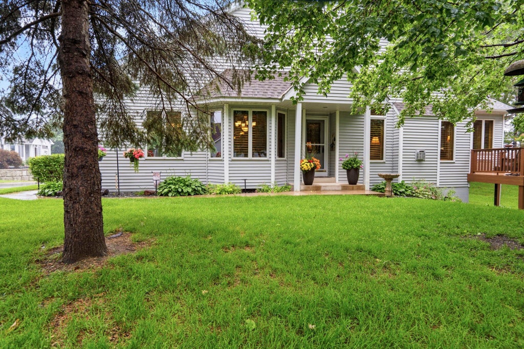 Photo of 2751 Rivers Bluff Lane, Anoka, MN 55303 (MLS # 7093418)