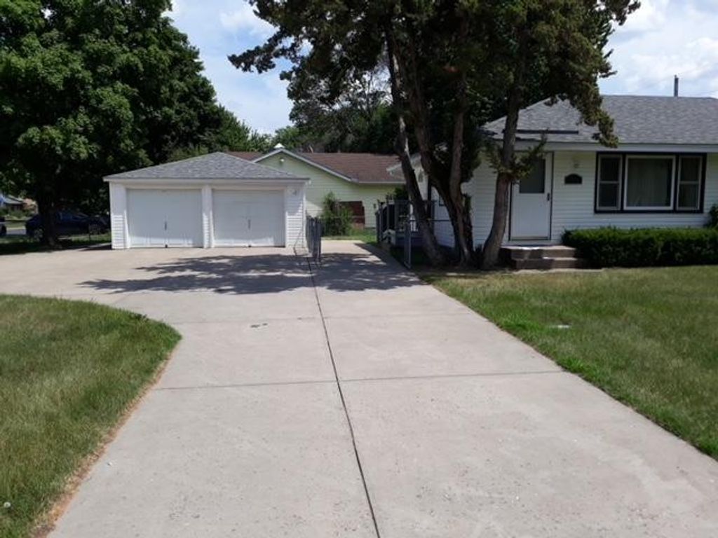 Photo of 12061 Crooked Lake Boulevard NW, Coon Rapids, MN 55433 (MLS # 7109686)