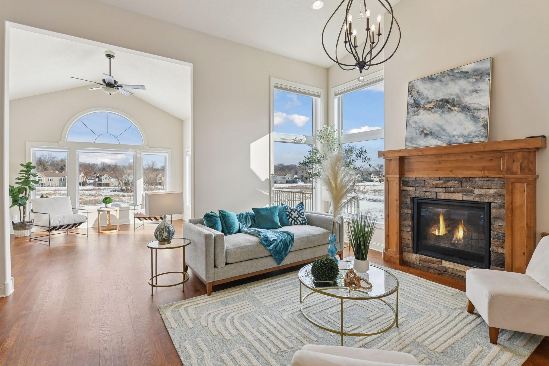 8823 Fraizer Street NE