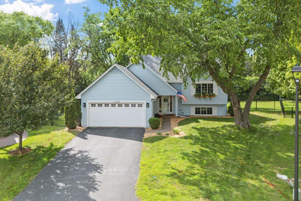 Photo of 16645 21st Avenue N, Plymouth, MN 55447 (MLS # 7080312)