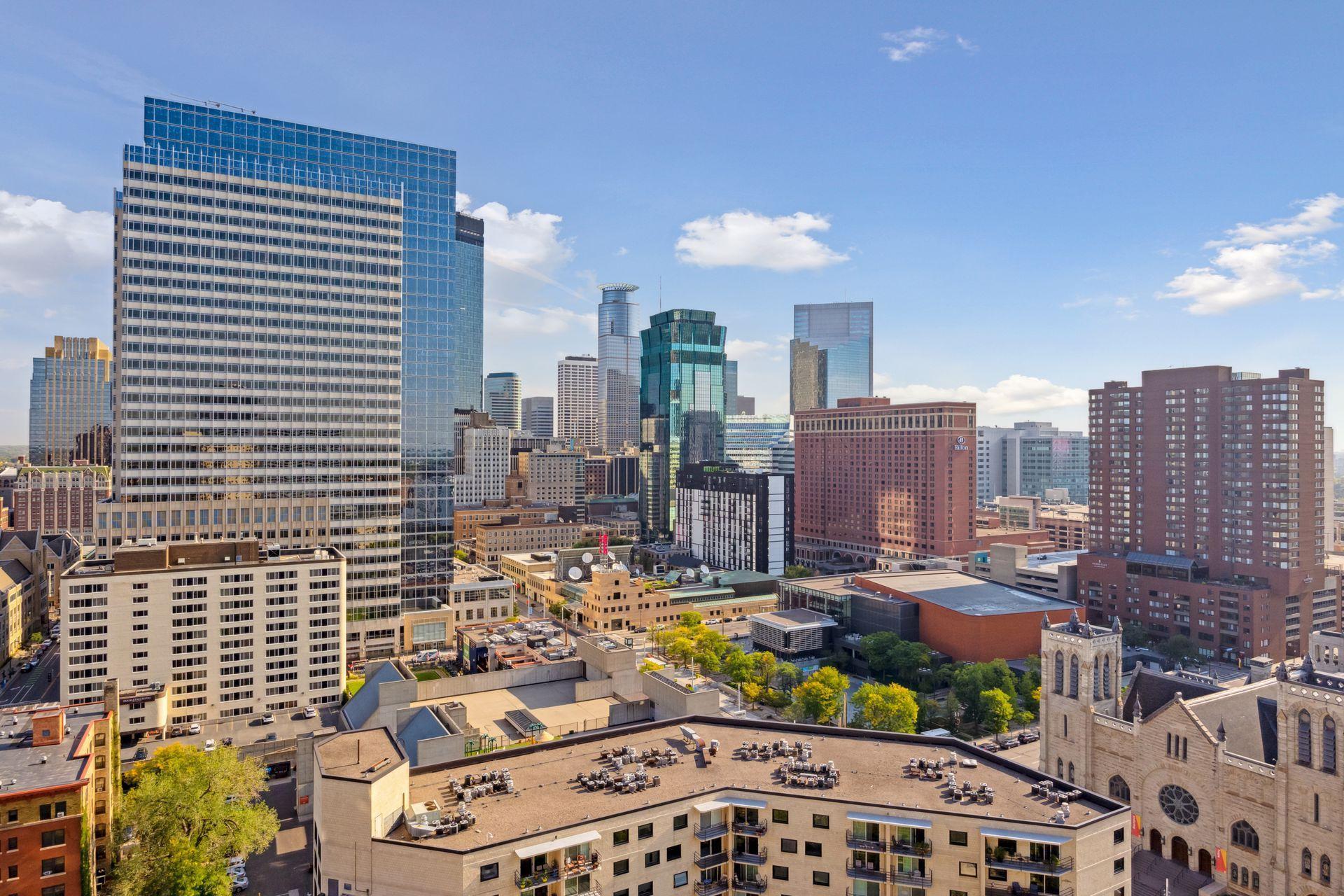 1225 Lasalle Avenue 2301