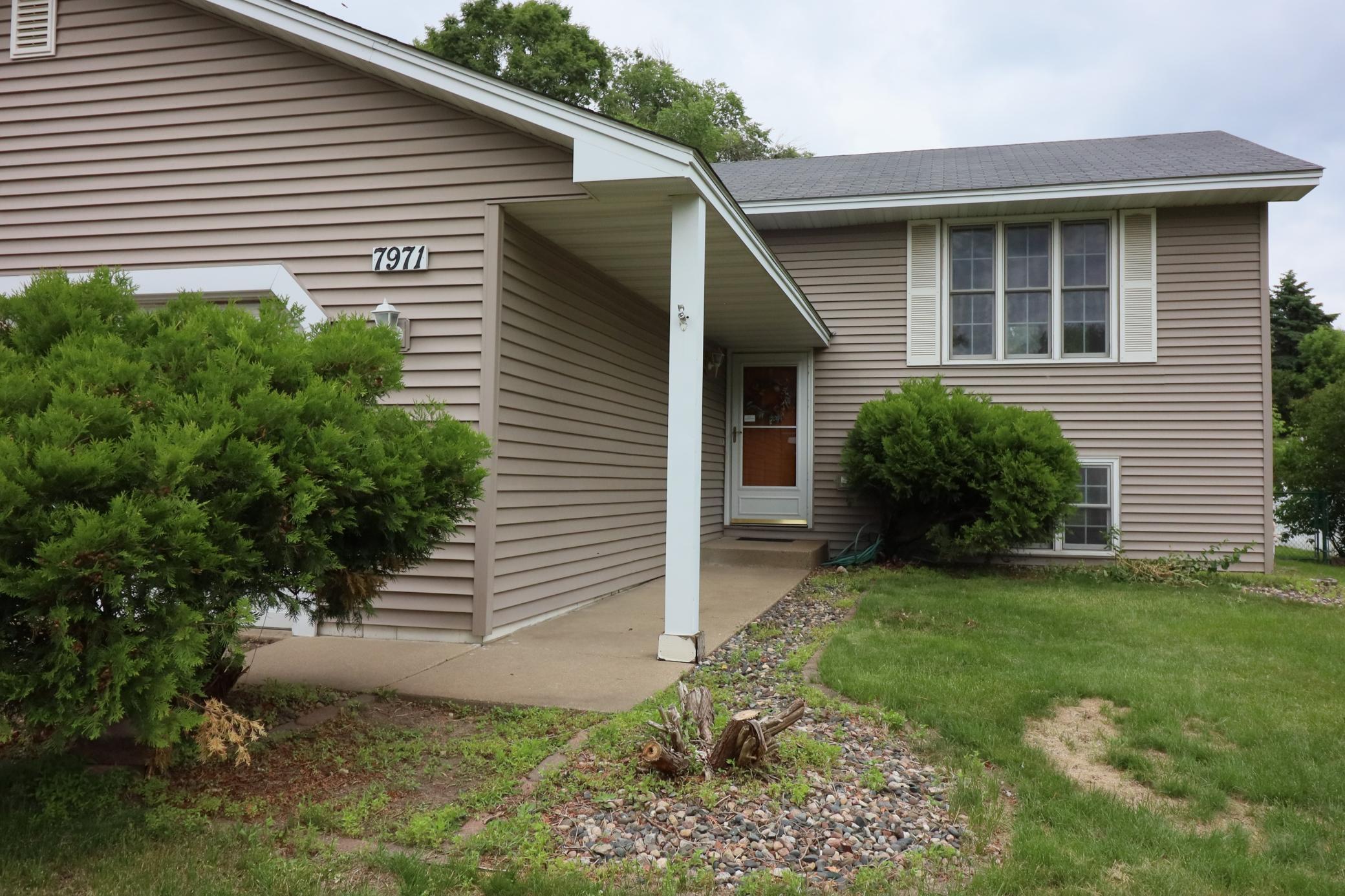 7971 Upper 145th Street W
