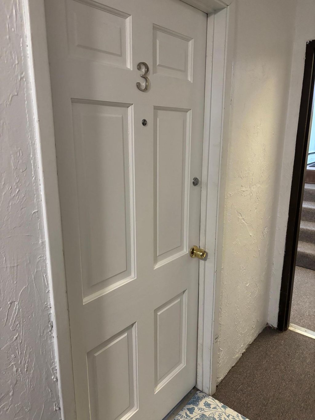 Photo of 415 Ridgewood Avenue #3, Minneapolis, MN 55403 (MLS # 7021356)