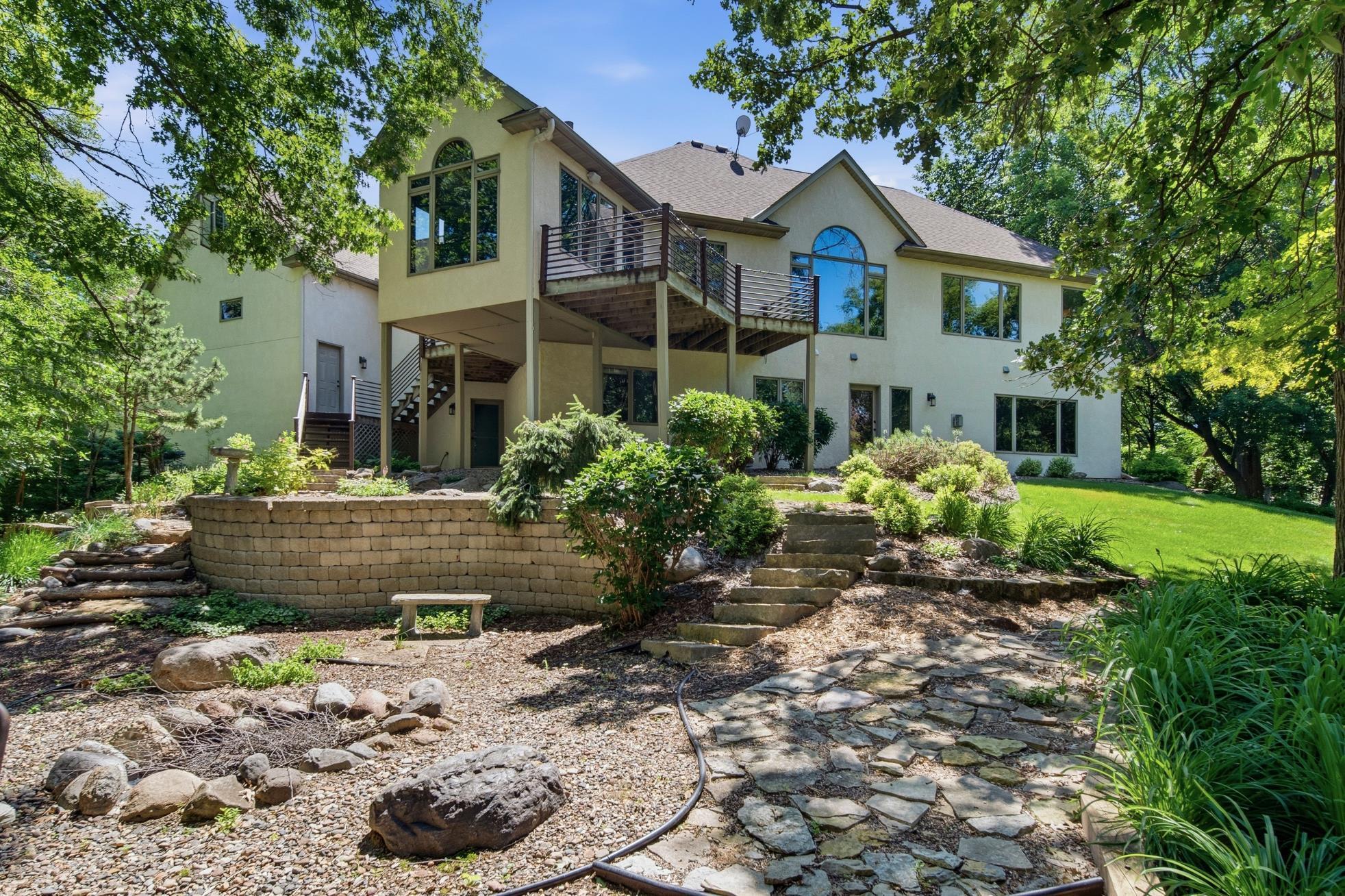 1900 Timber Ridge Drive