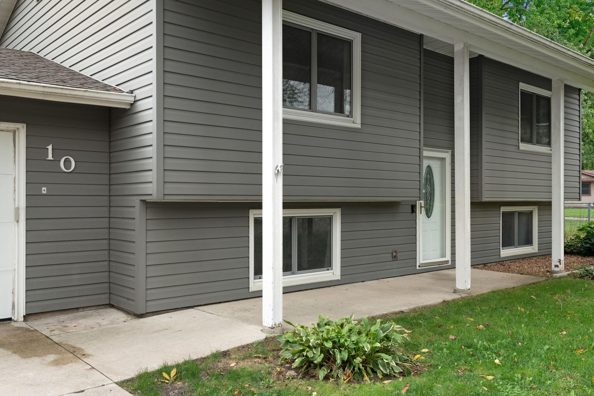 10 Radel Place