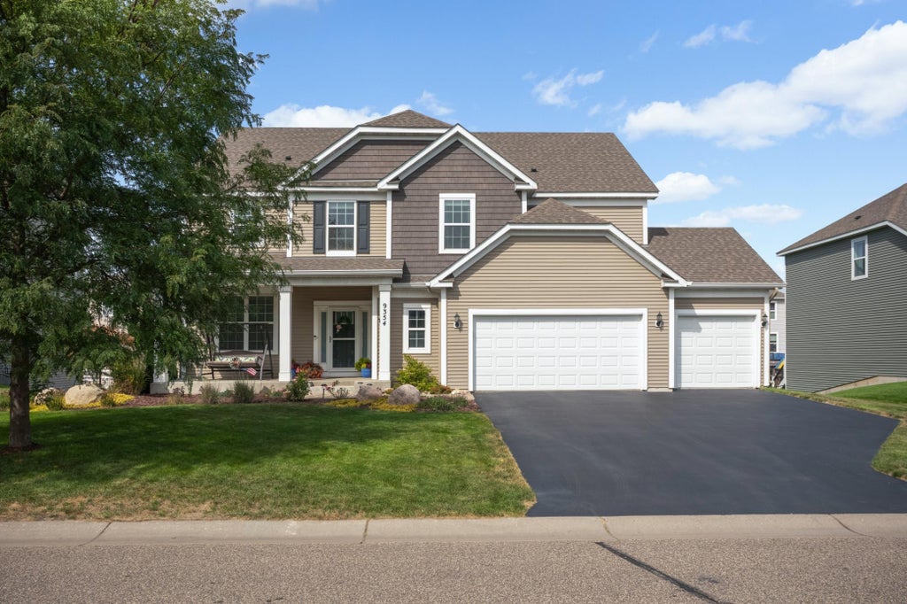 Photo of 9354 Summerlin Road, Woodbury, MN 55129 (MLS # 7142116)