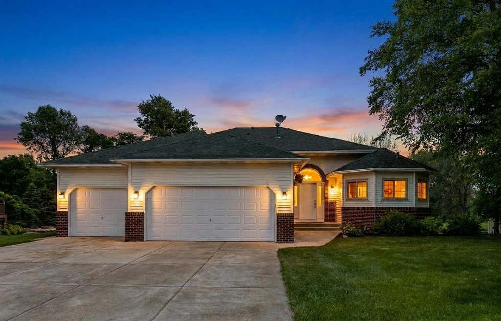 Photo of 1505 14th Street SE, Forest Lake, MN 55025 (MLS # 7117827)