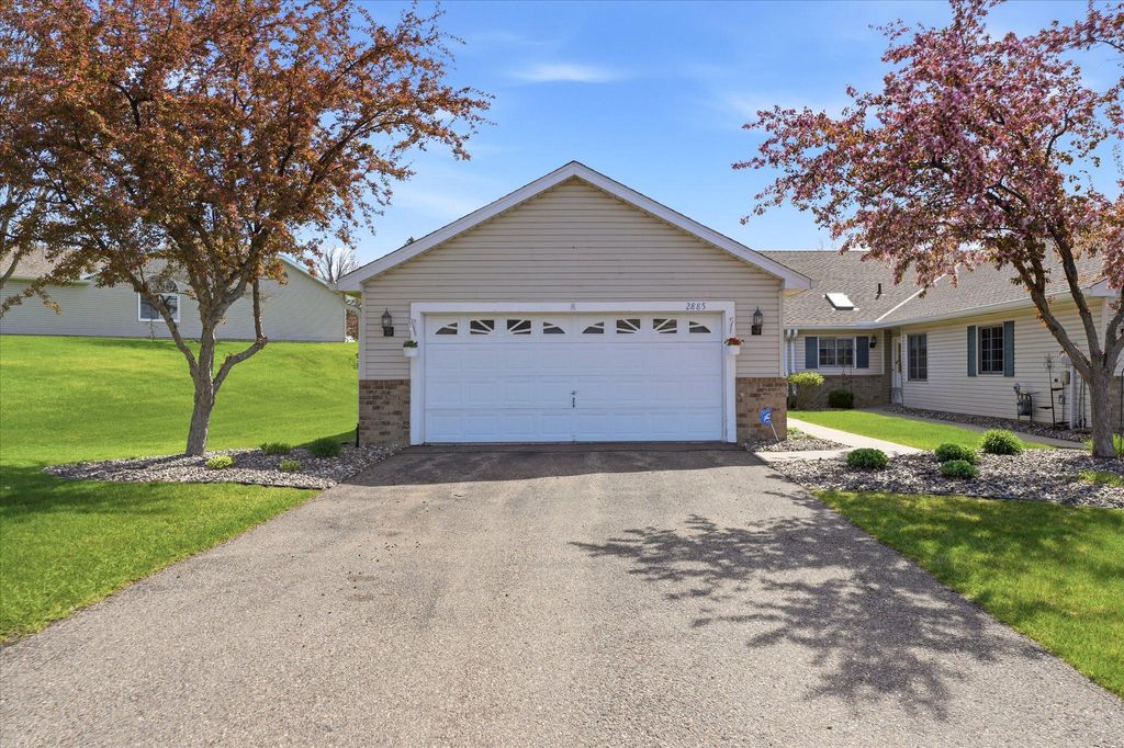 Photo of 2885 Jordan Drive, Woodbury, MN 55125 (MLS # 7063924)