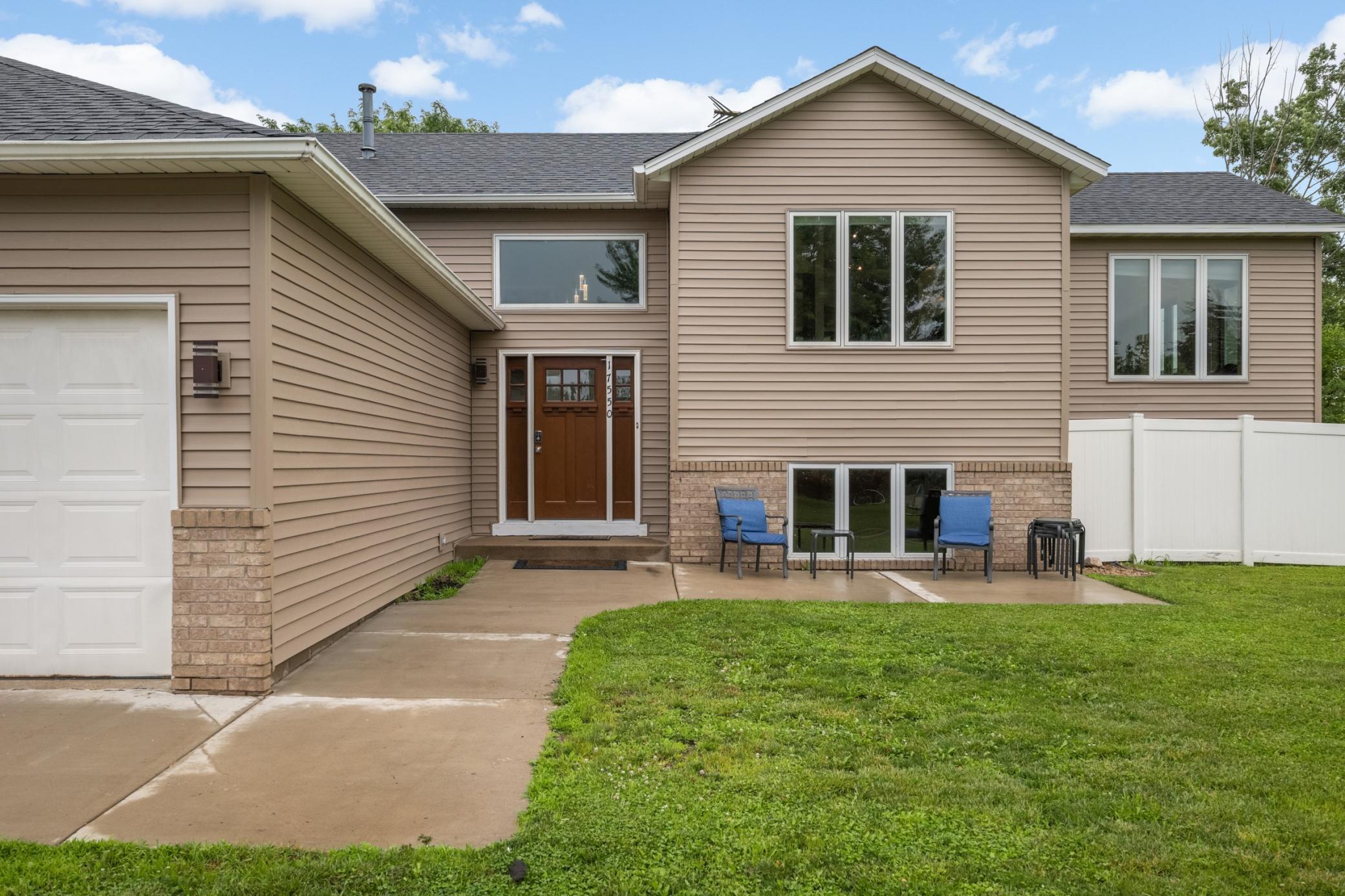 17550 Foxboro Lane