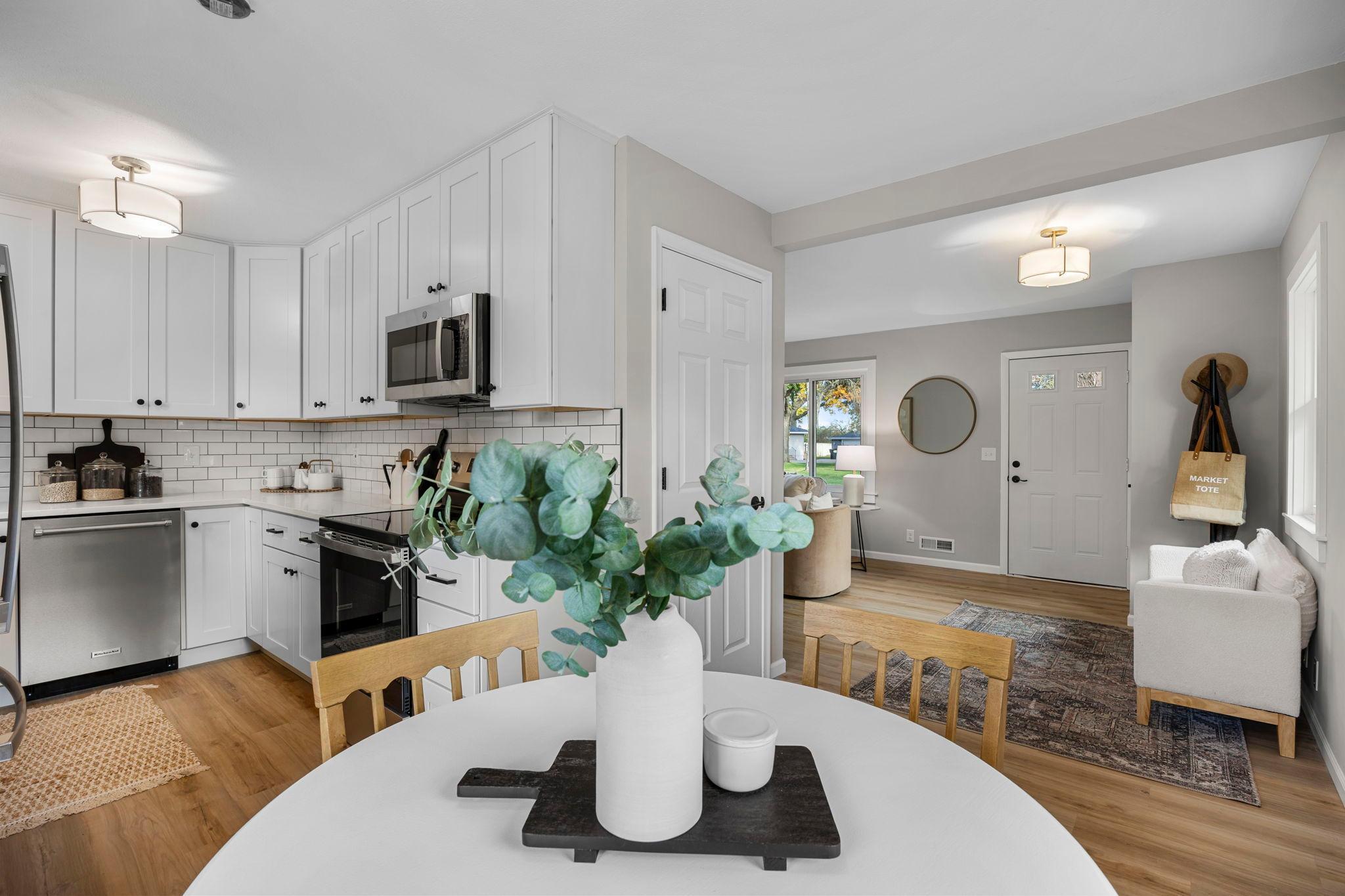 361 Territorial Road NE