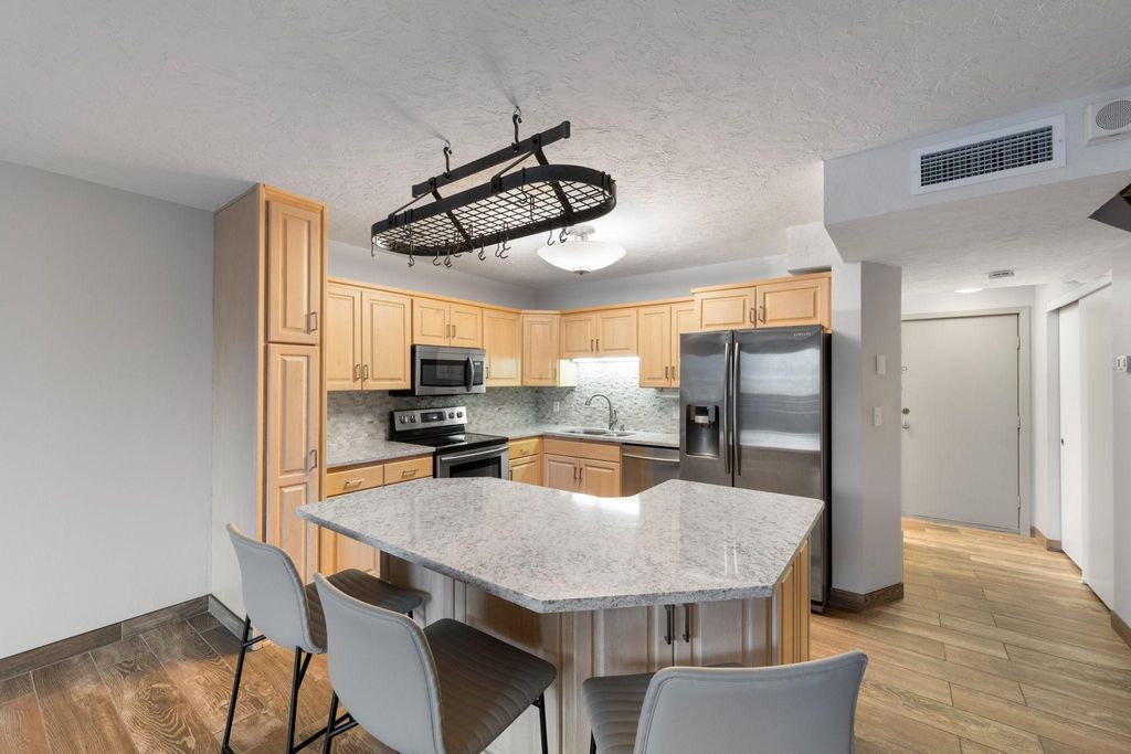 Photo of 1200 Nicollet Mall #218, Minneapolis, MN 55403 (MLS # 7018630)