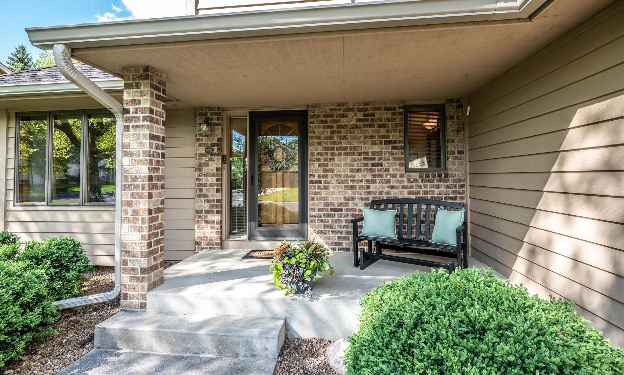 868 Basswood Lane