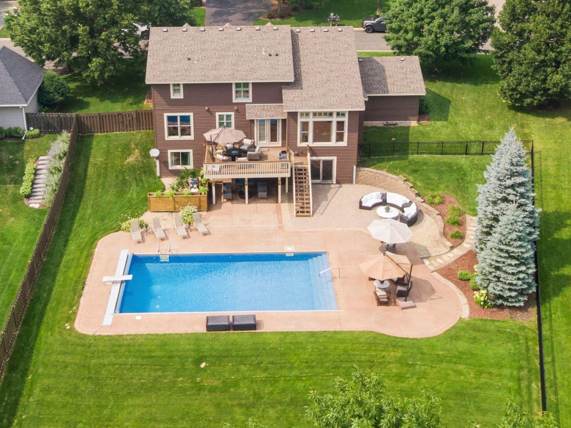 5655 Marsh Pointe Drive
