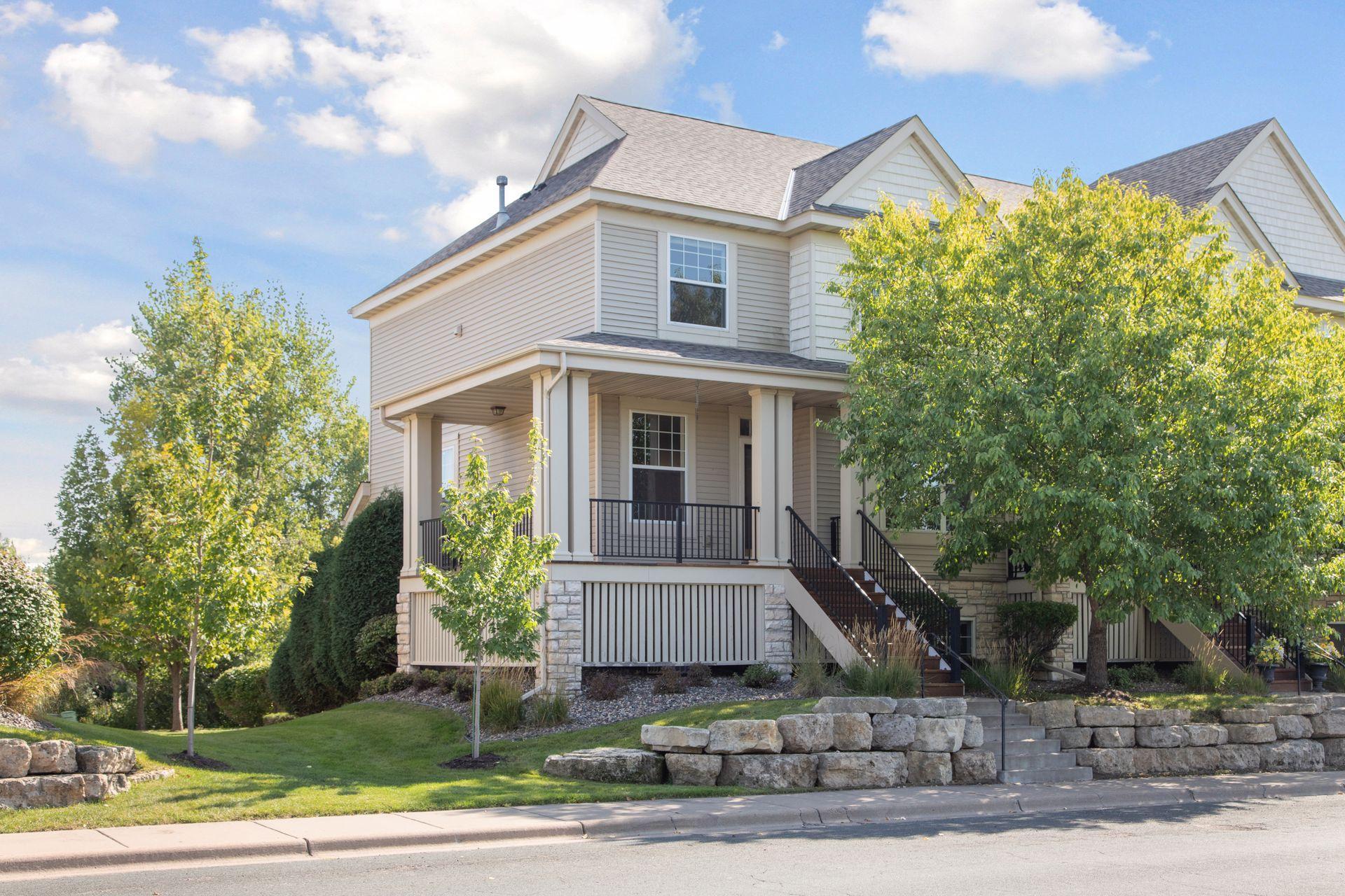 14603 Victor Hugo Boulevard N 3