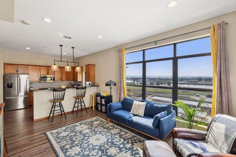 270 4th Street E 509 Saint Paul MN 55101