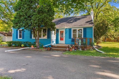 1015 County Road B2 W Roseville MN 55113