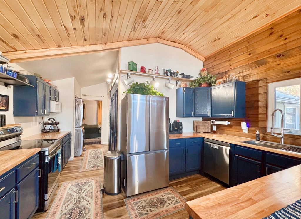 Photo of 22482 Old Curry Road SE, Cass Lake, MN 56633 (MLS # 7009392)