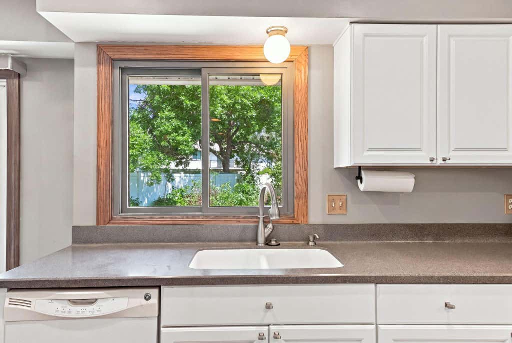 Photo of 6600 Stratford Road, Woodbury, MN 55125 (MLS # 7110593)