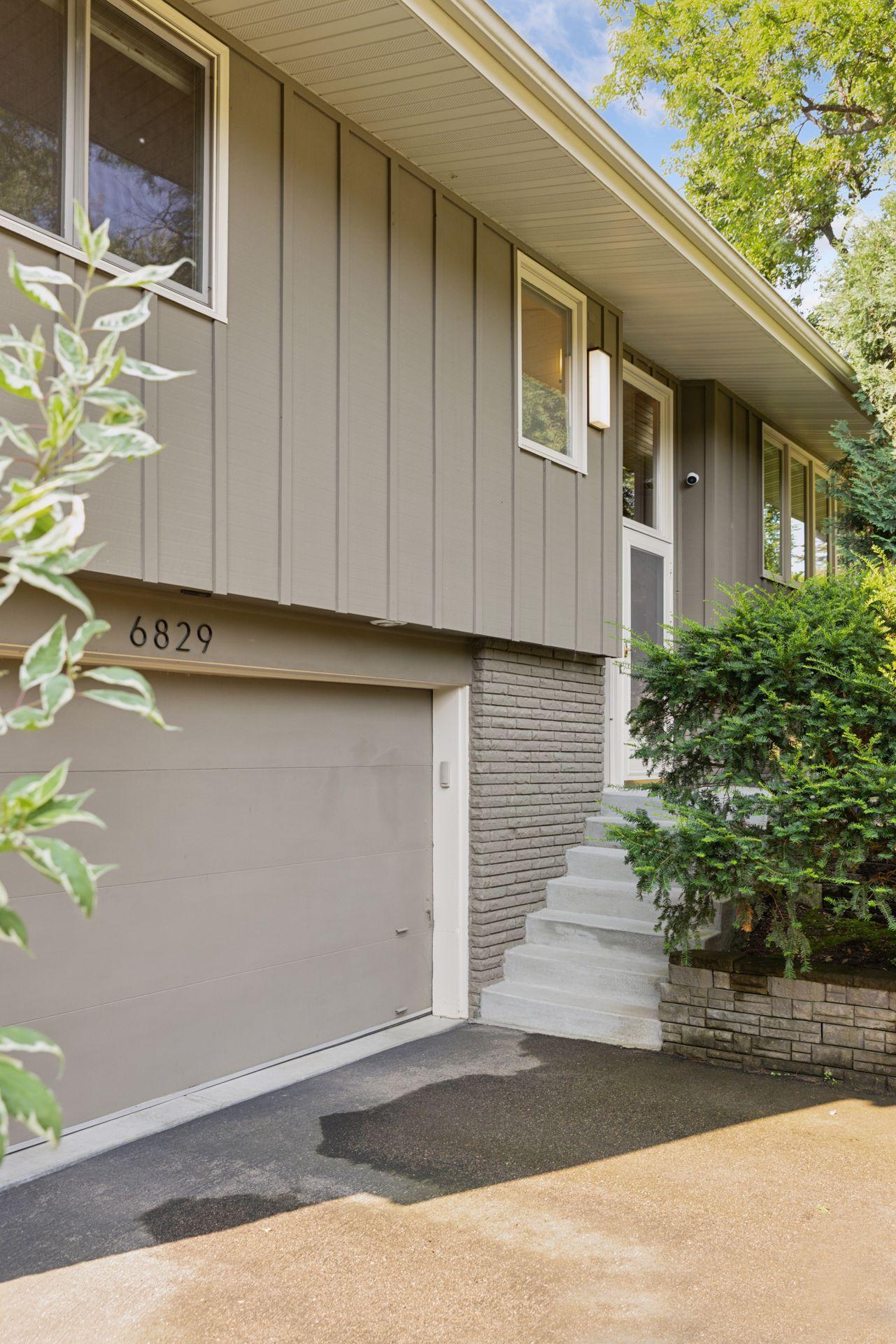 6829 Brook Drive