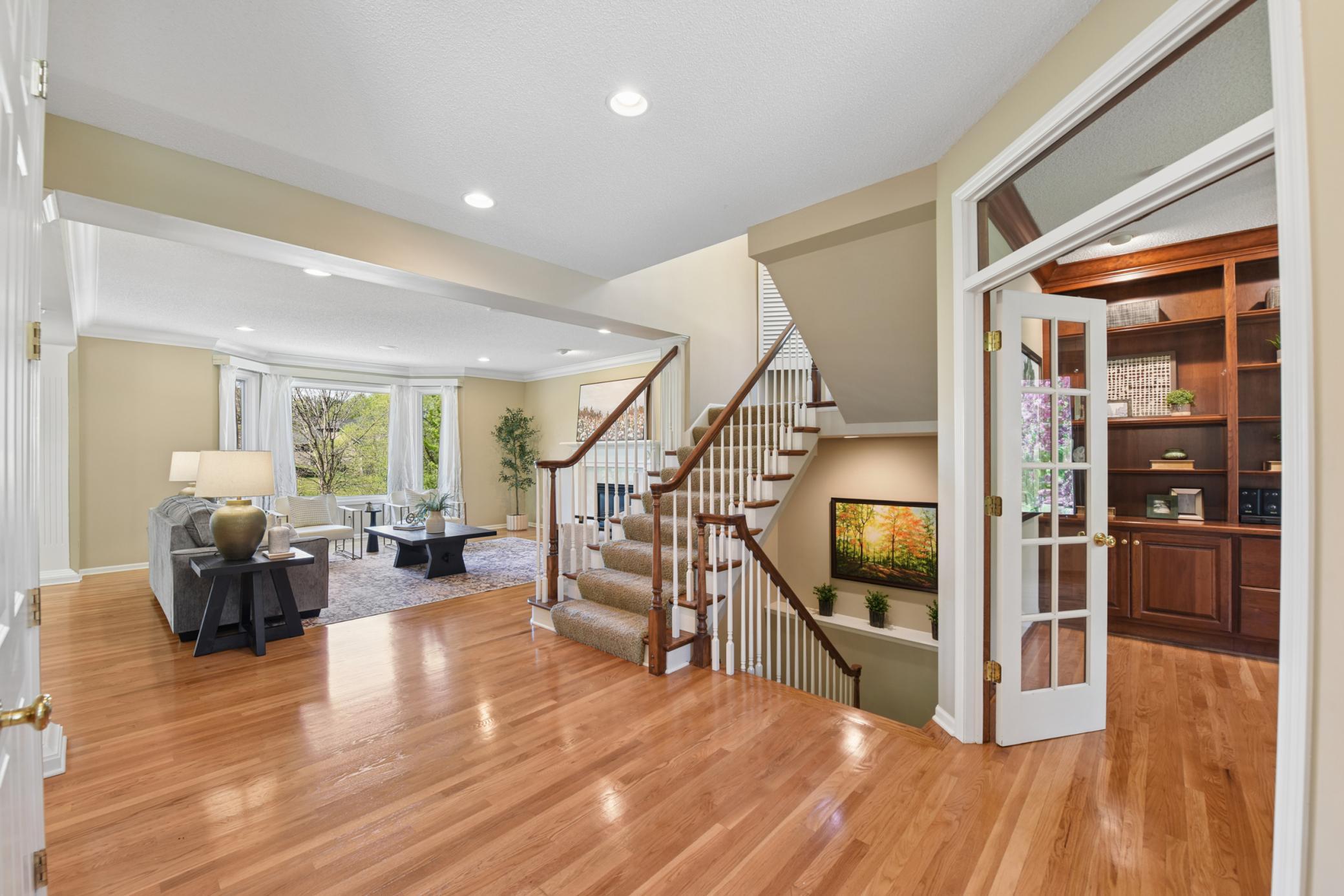 10145 Powers Lake Trail