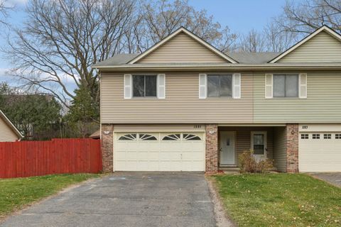 1281 Edgehill Court Maplewood MN 55109