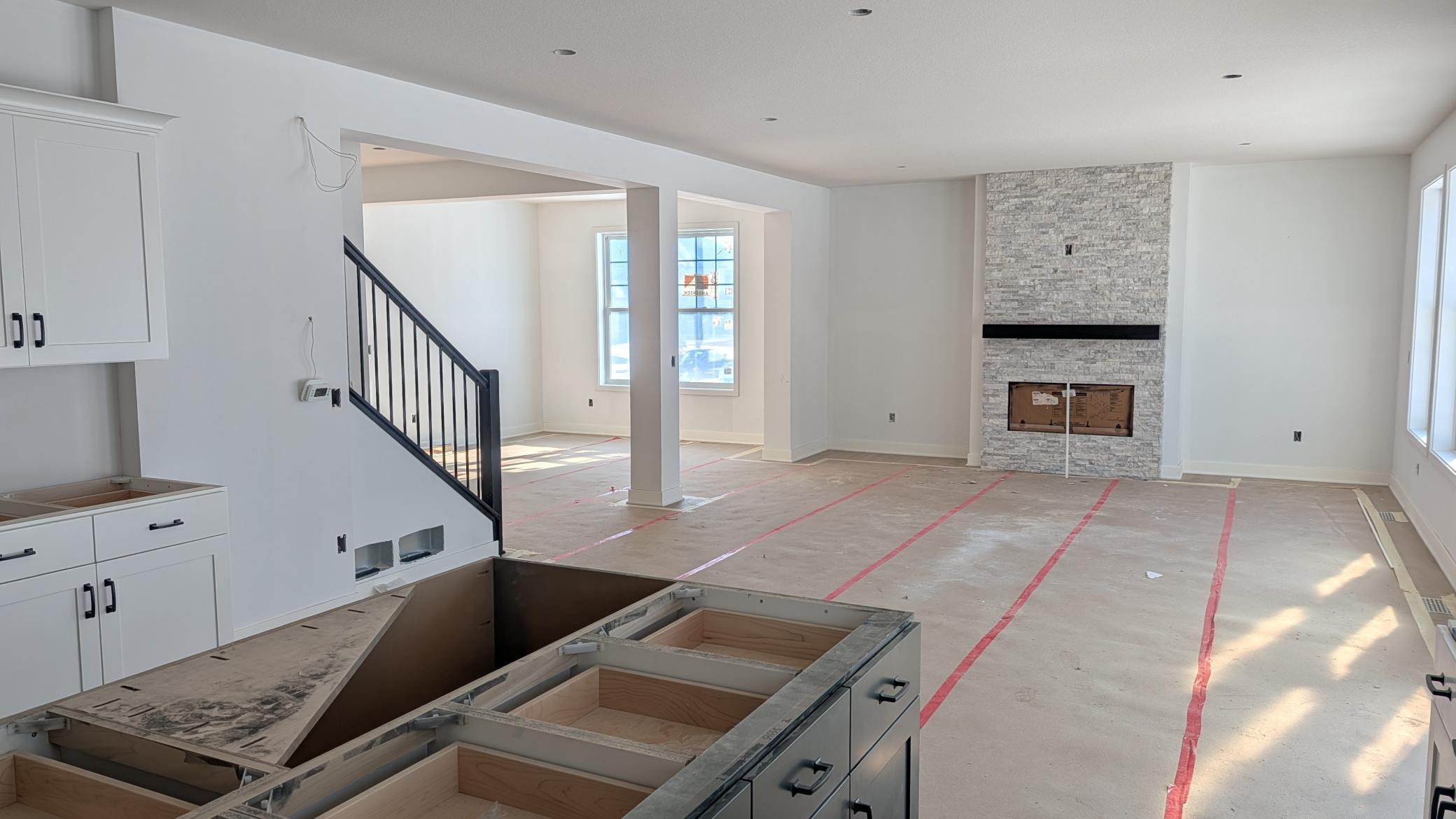 1872 Royal Boulevard N