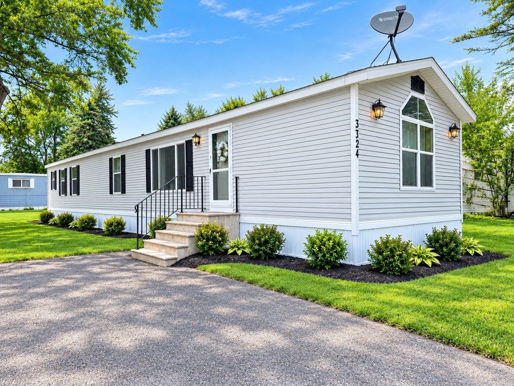 Photo of 3321 89th Drive NE, Blaine, MN 55449 (MLS # 7148336)
