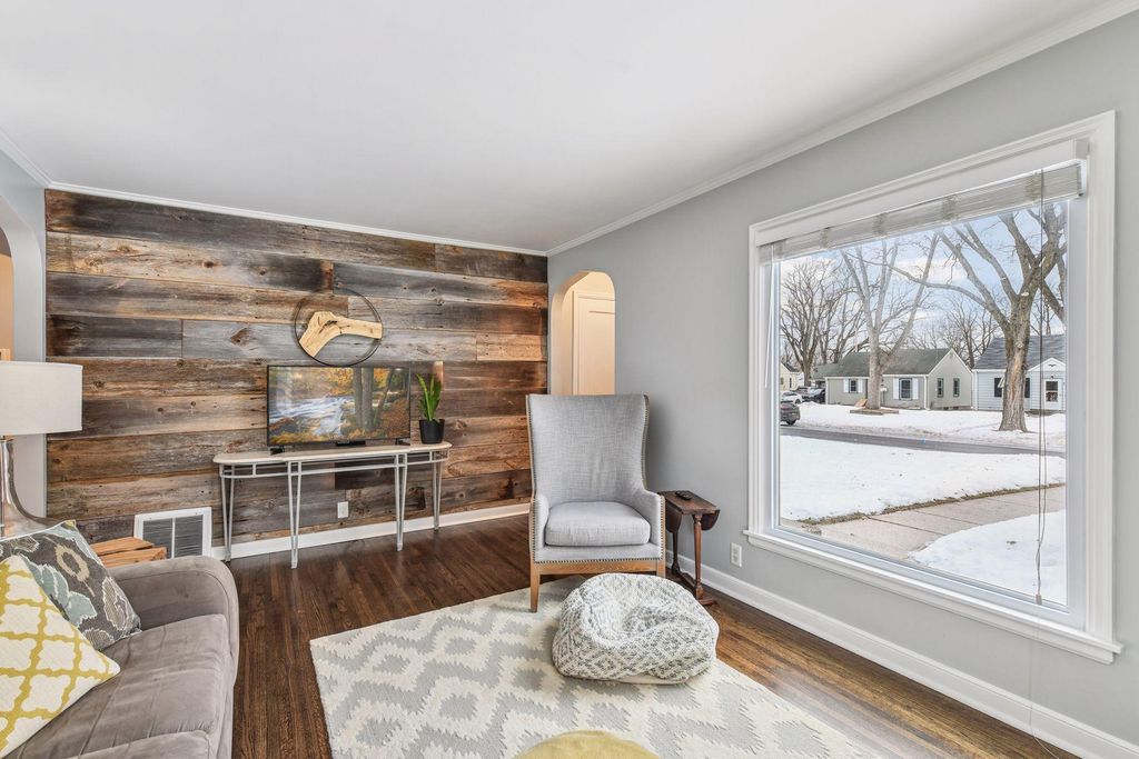 Photo of 3534 Rhode Island Avenue S, Saint Louis Park, MN 55426 (MLS # 7009699)