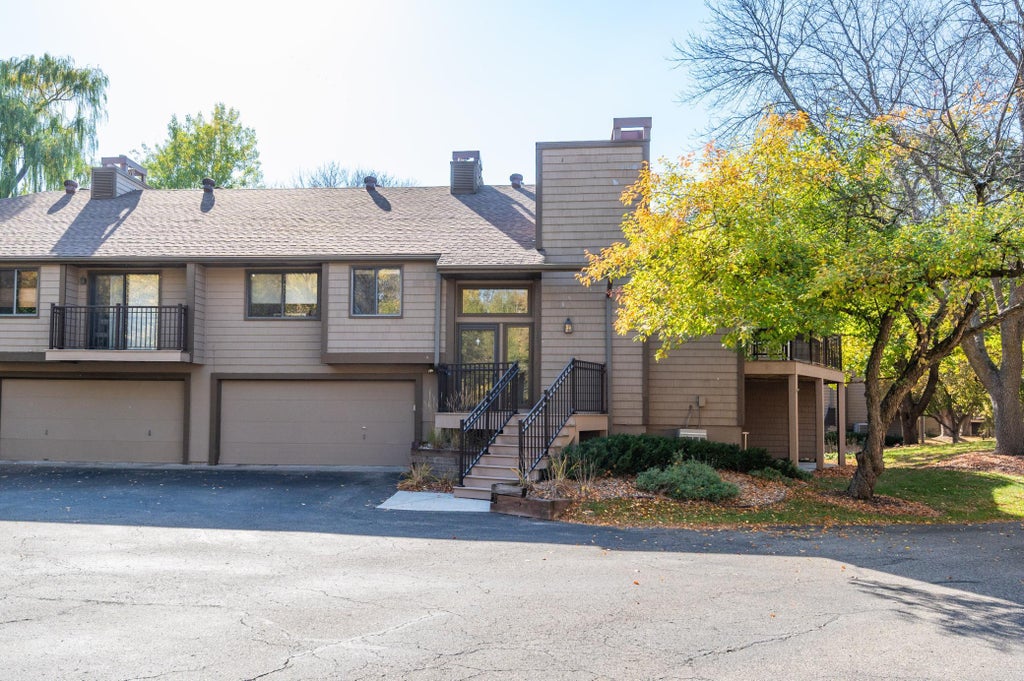 Photo of 11479 Carriage Court, Eden Prairie, MN 55344 (MLS # 7162752)