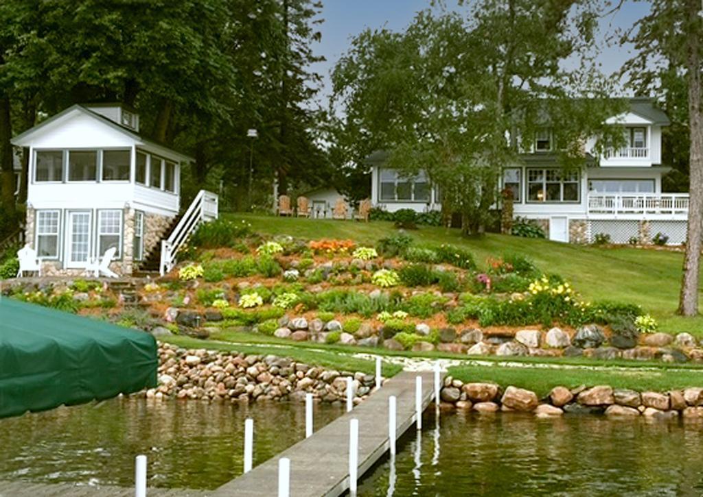 9472 Rocky Point Trail