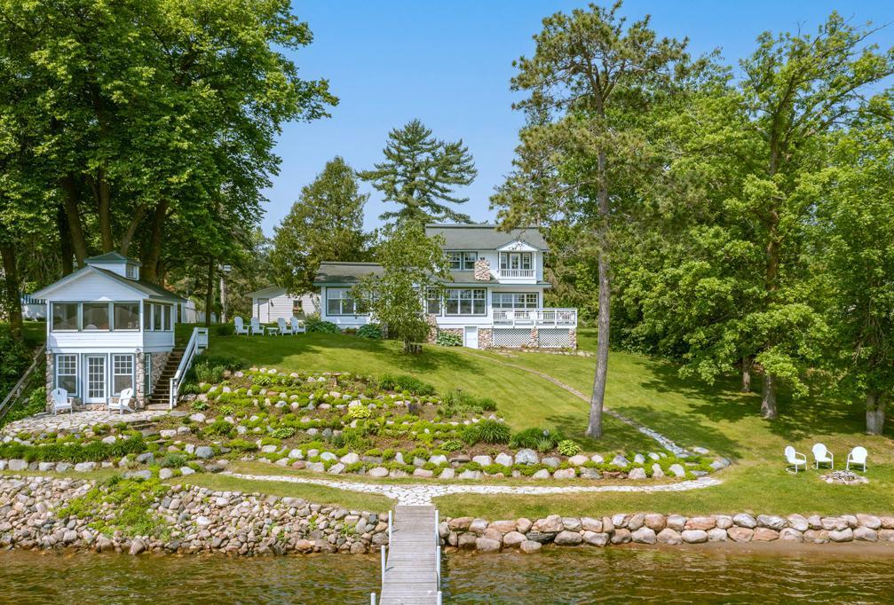 9472 Rocky Point Trail