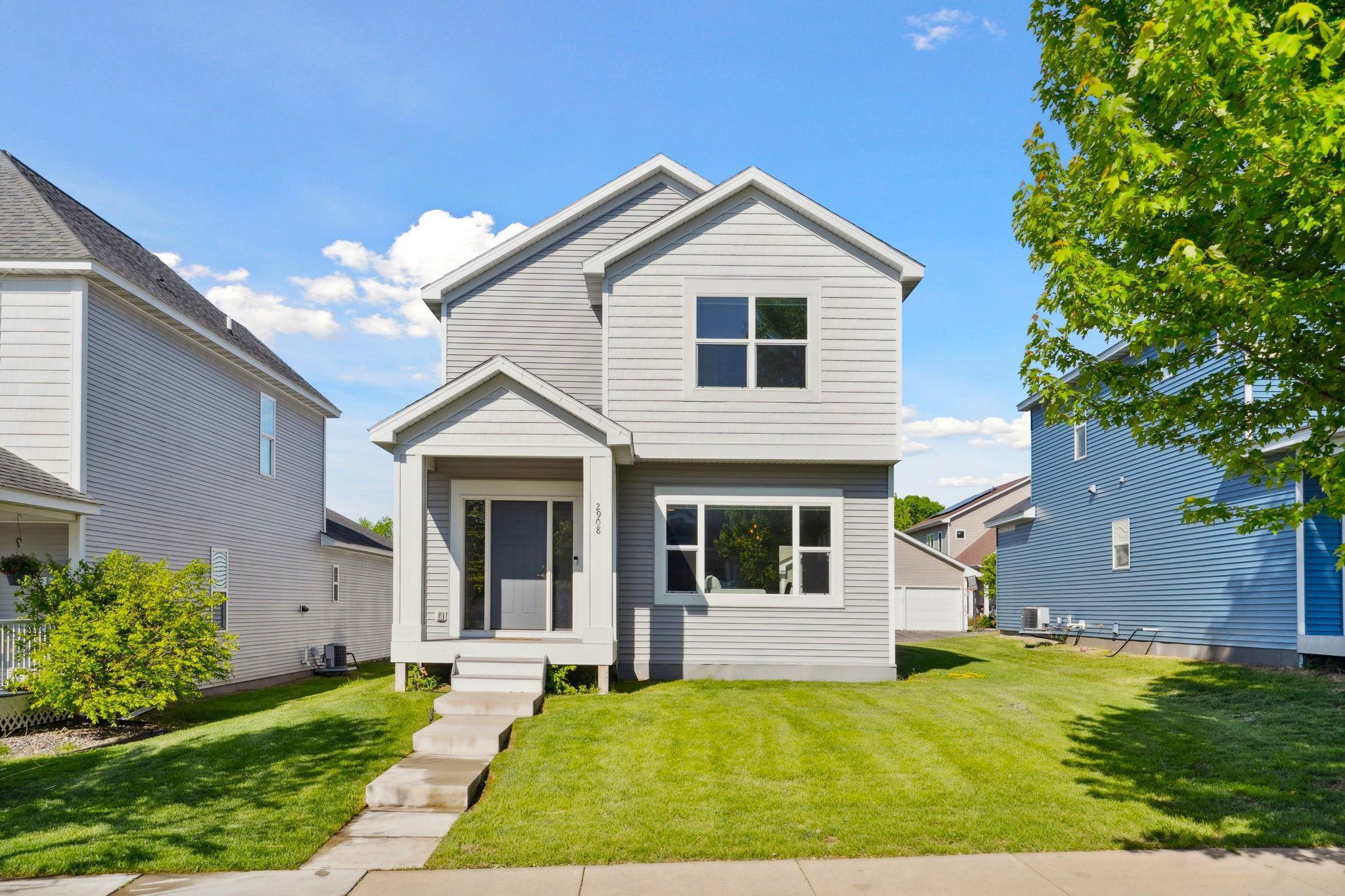 2908 Mark Twain Drive