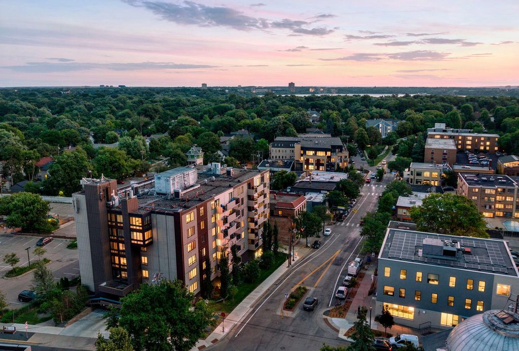Photo of 2800 W 44th Street #302, Minneapolis, MN 55410 (MLS # 7100030)