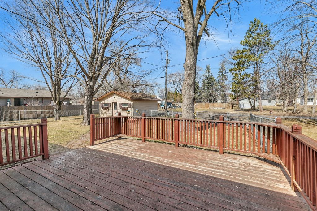 Photo of 530 Highway 23 E, Milaca, MN 56353 (MLS # 7037609)