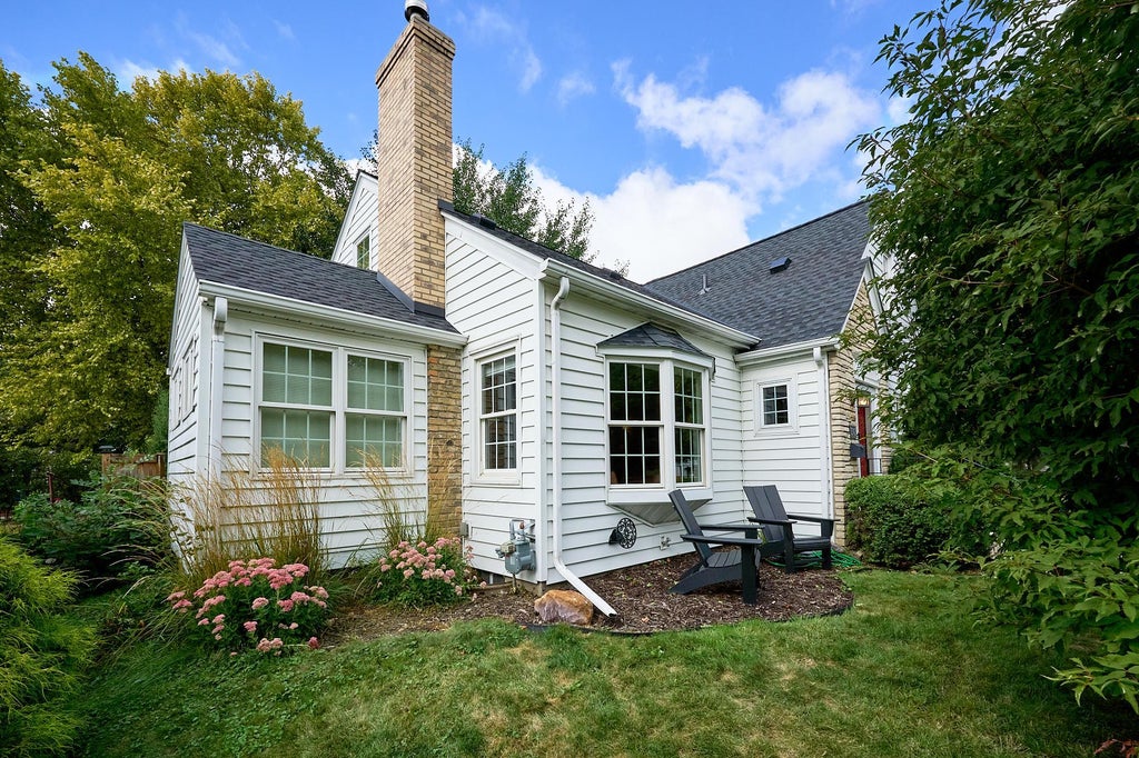 Photo of 2242 Wilson Street NE, Minneapolis, MN 55418 (MLS # 7039938)