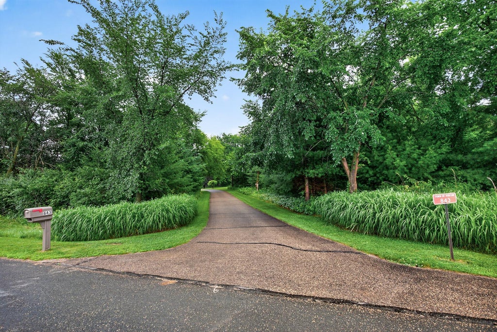 Photo of 843 Yellowstone Trail, Hudson, WI 54016 (MLS # 7107409)