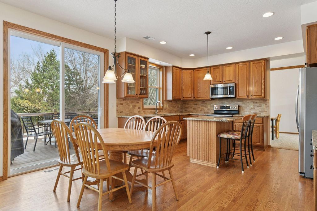 Photo of 466 Greenview Drive, Chanhassen, MN 55317 (MLS # 6793510)