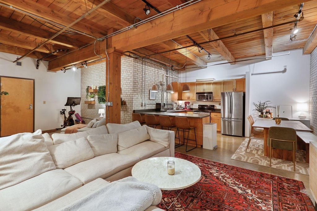 Photo of 127 5th St ST NE #G04, Minneapolis, MN 55413 (MLS # 7074547)