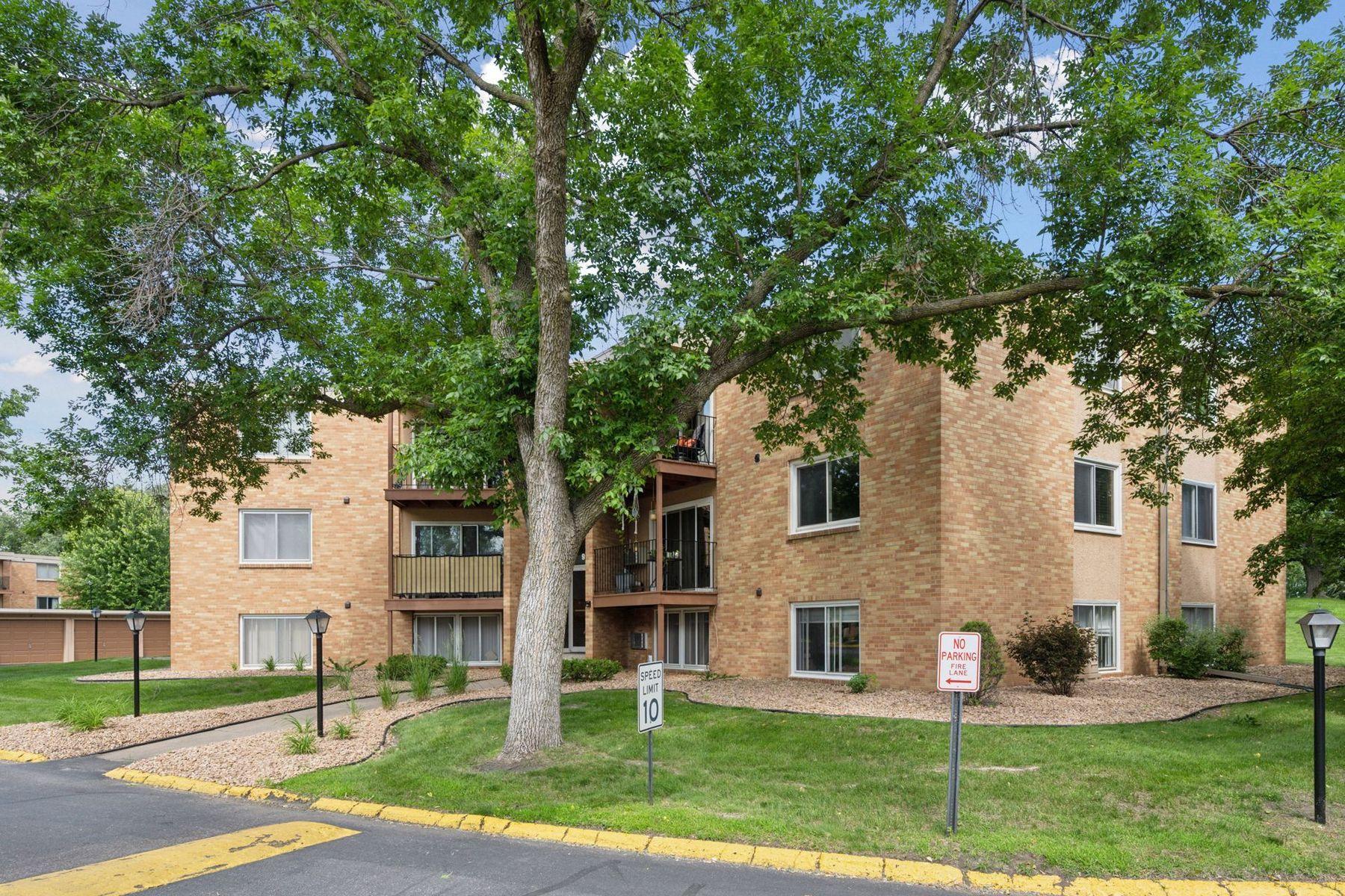 9143 Olson Memorial Highway 55 306
