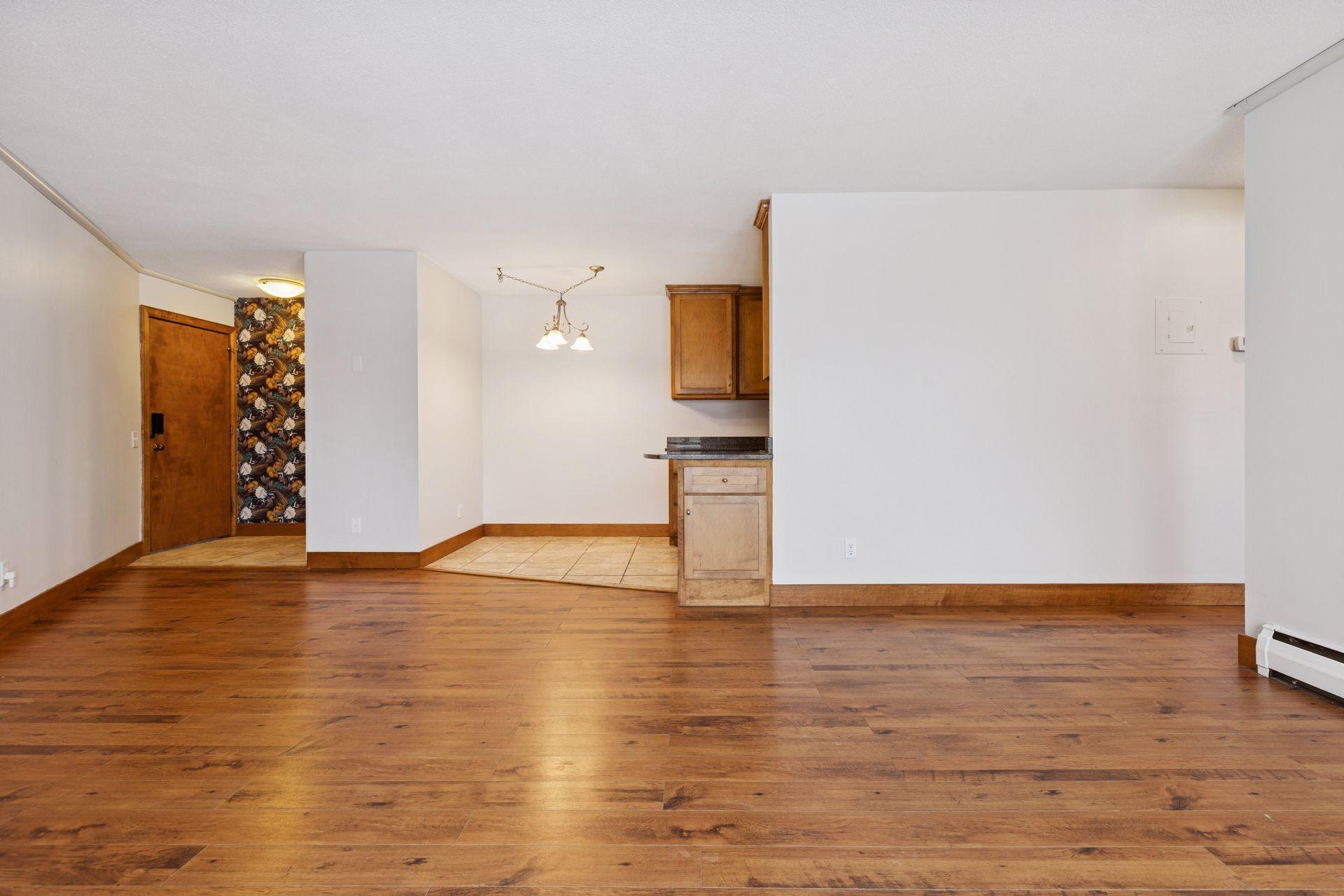 9143 Olson Memorial Highway 55 306