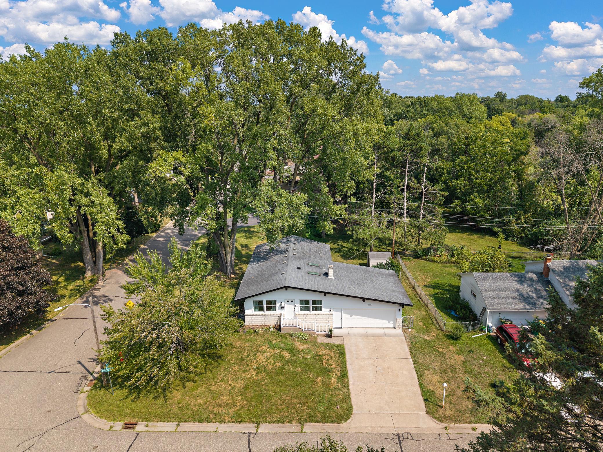 231 Birchwood Drive N