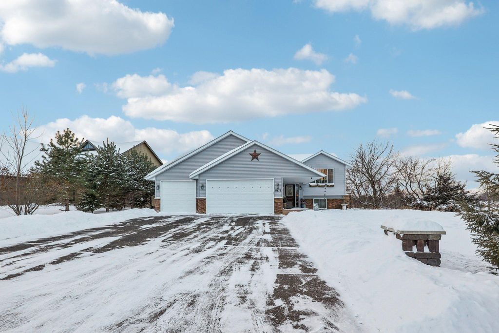Photo of 11576 Bristol Road, Chisago City, MN 55013 (MLS # 6826882)