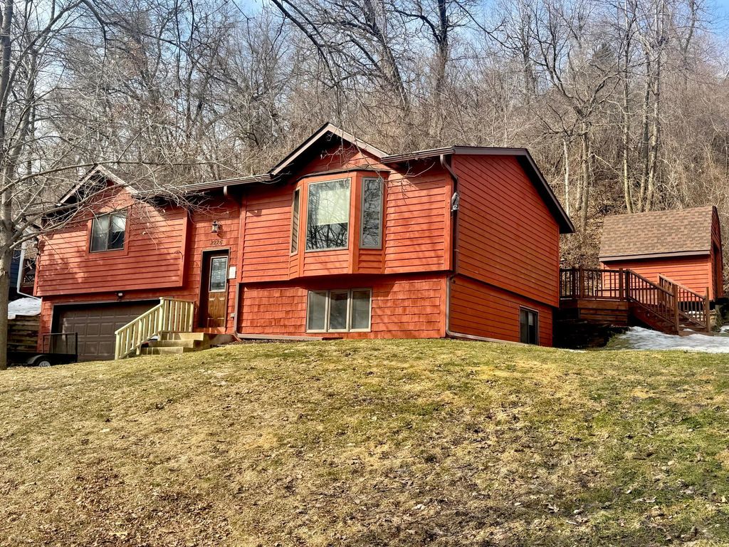 Photo of 2226 Patch Crescent, Red Wing, MN 55066 (MLS # 7021118)