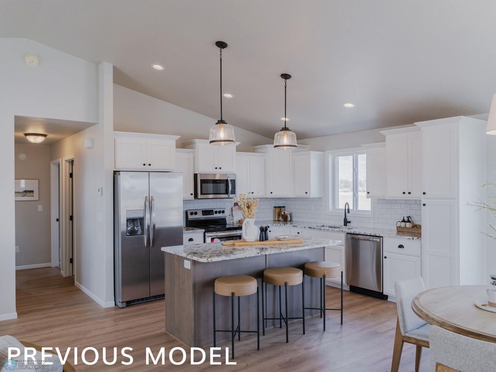 Photo of 3624 Decorah Way, Fargo, ND 58104 (MLS # 6752637)