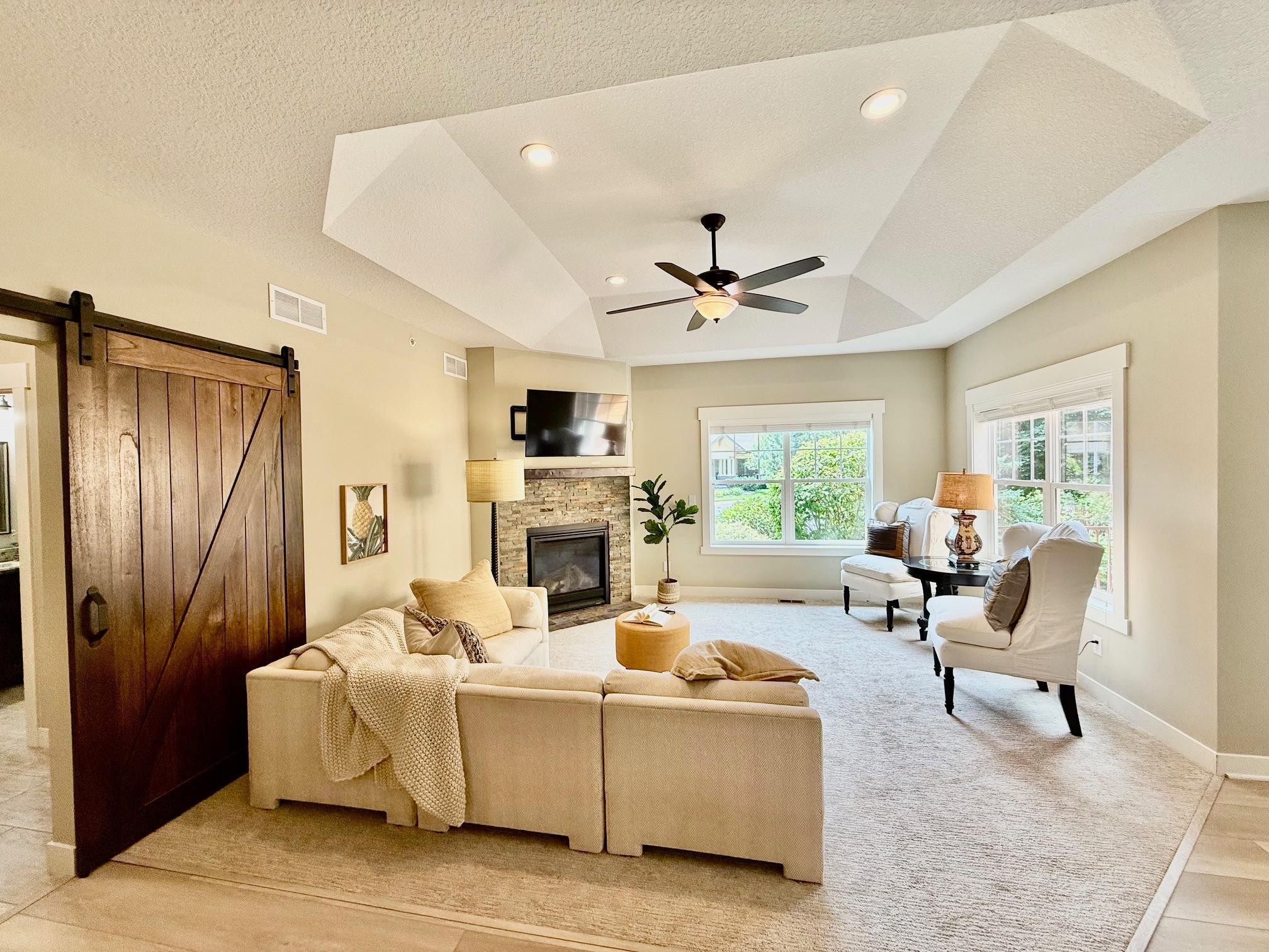 15653 Cobblestone Lake Parkway