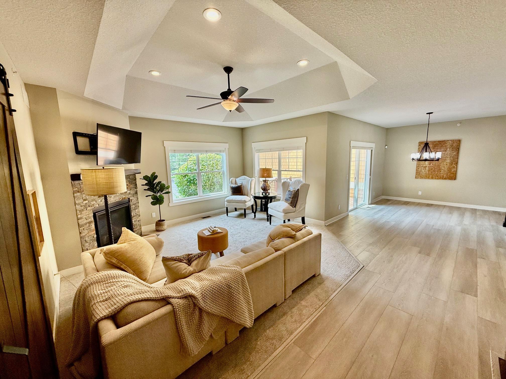 15653 Cobblestone Lake Parkway