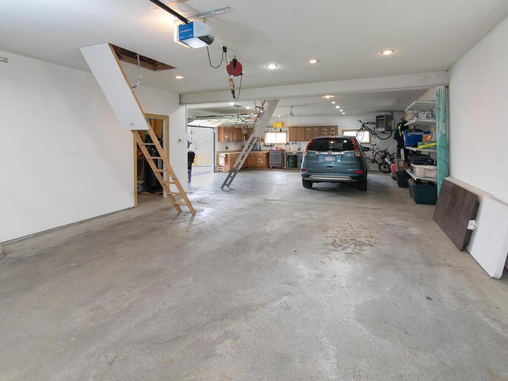 3326 Balsam Street SW